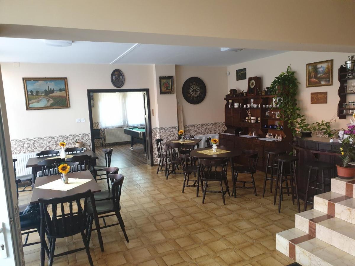 Hotel Anda Vendeghaz Harkan Exterior foto